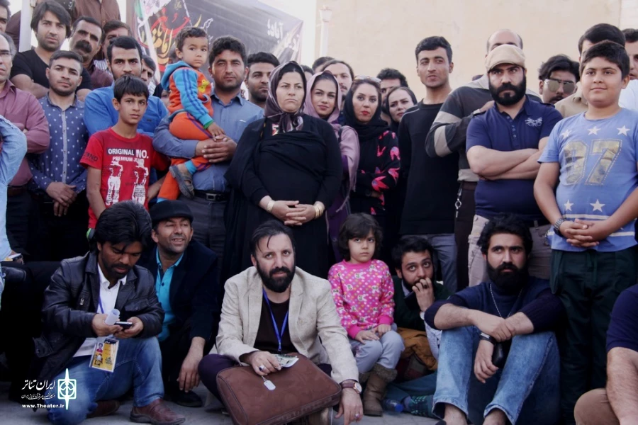 نمایش کوچه