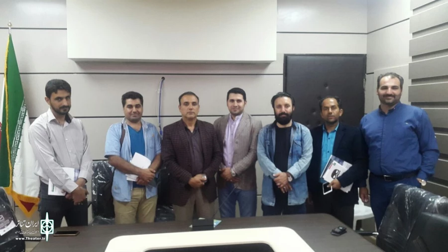 نشست اعضای انجمن نمایش استان با رابطین انجمن در شهرستان ها 2