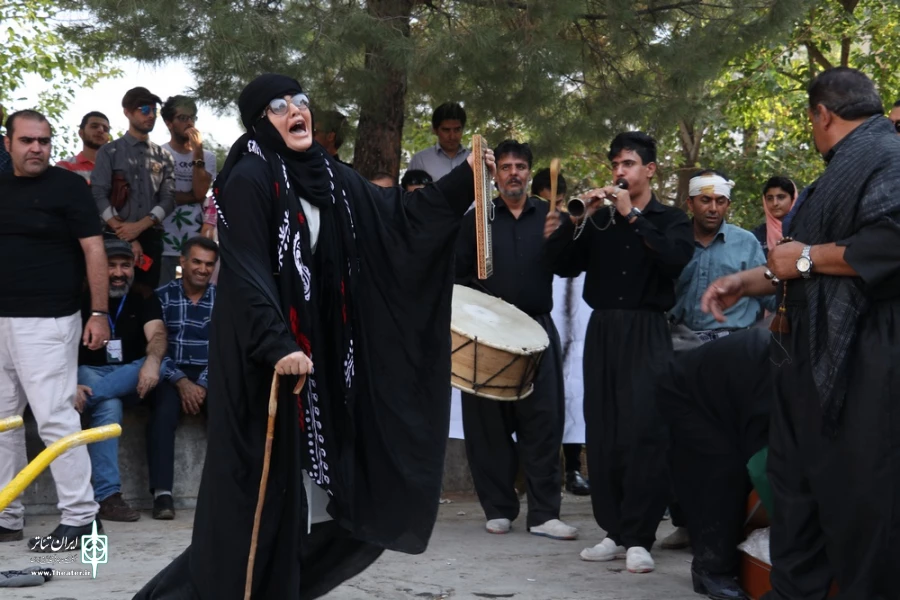 نمایش خیابانی «اتوبان»