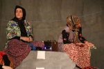 نمایش «استخوان درد»