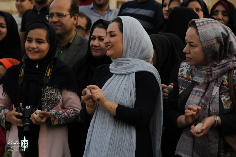 نمایش "کوچ"