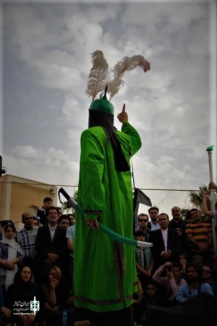 نمایش "خط ریل آب"