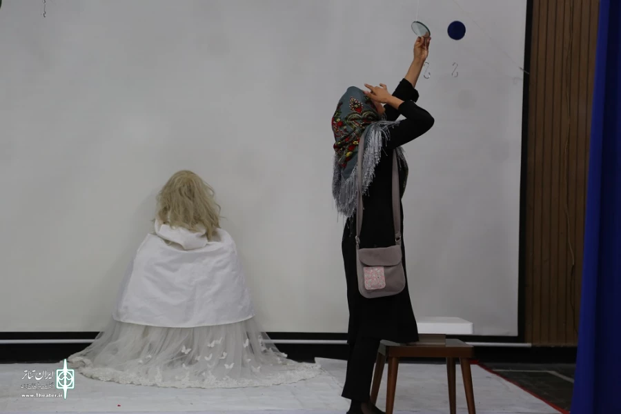 گزارش تصویری نمایش «ناتمام» به کارگردانی مرجان قاسمی