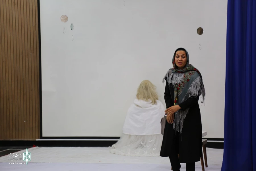 گزارش تصویری نمایش «ناتمام» به کارگردانی مرجان قاسمی