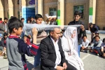 اجرای عمومی نمایش ماجرای آقا و خانم نون در خط مقدم به کارگردانی نساء سلیمانی از اصفهان که در مدرسه آزادگان دهلران اجرا شد.