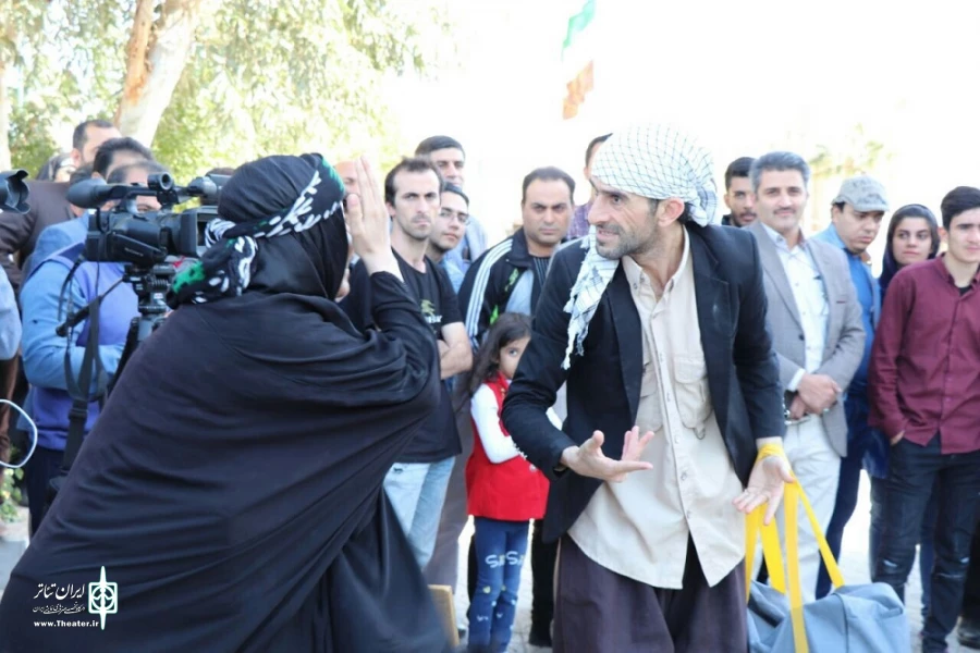اجرای داوری نمایش «این شناسنامه باطل نمی شود» به کارگردانی افسانه محمدی از ایلام
