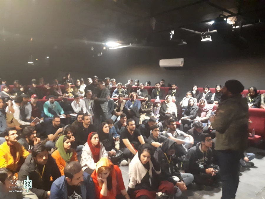 گزارش تصویری اولین روز از سی و سومین جشنواره تئاتر ایلام