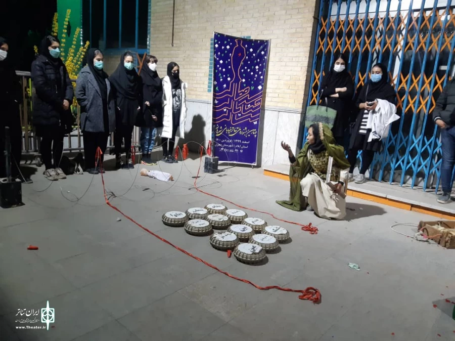 جشنواره شرهانی با نمایش خیابانی مین  مهمان مردم خمینی شهر شد 5