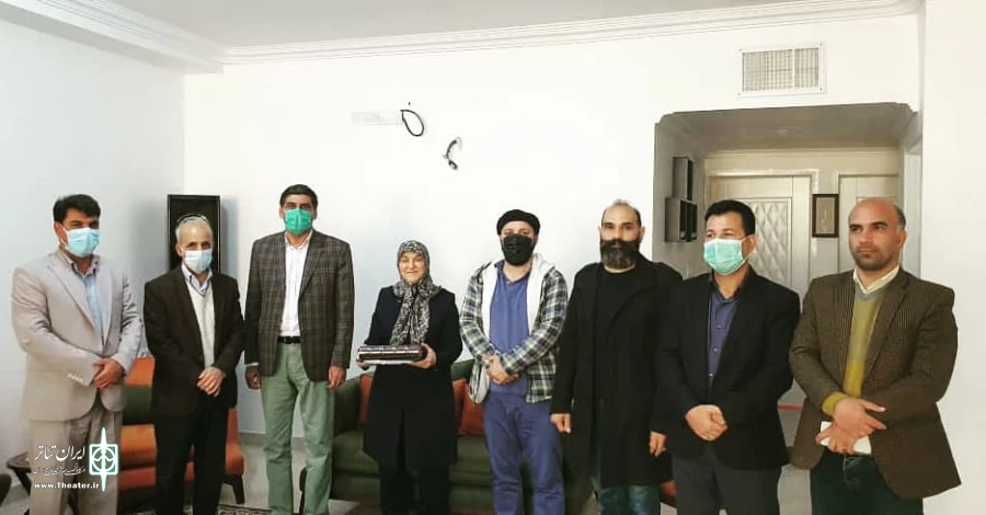 هم‌زمان با روز جهانی تئاتر صورت گرفت 2