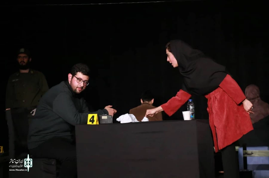 گزارش تصویری از اولین روز سی و چهارمین جشنواره تئاتر ایلام