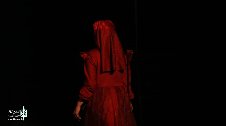 گزارش تصویری از دومین روز سی و چهارمین جشنواره تئاتر ایلام