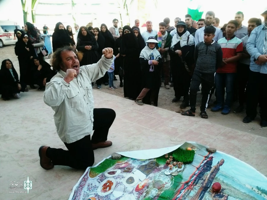 نمایش خیابانی "زمان" به روی صحنه می رود 2