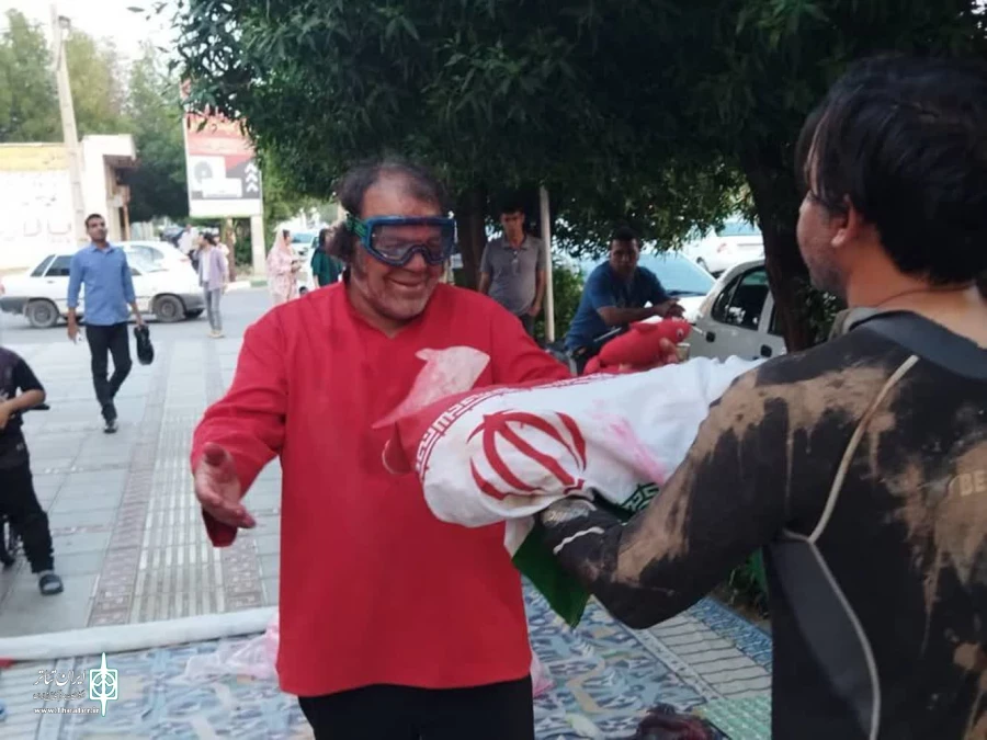 اجرای دو نمایش  از هنرمندان ایلامی در جشنواره تئاتر خیابانی رضوی 4